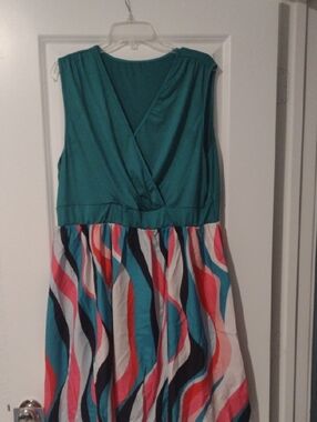 Teal and Multicolor  Sleeveless Dress With Earrings New